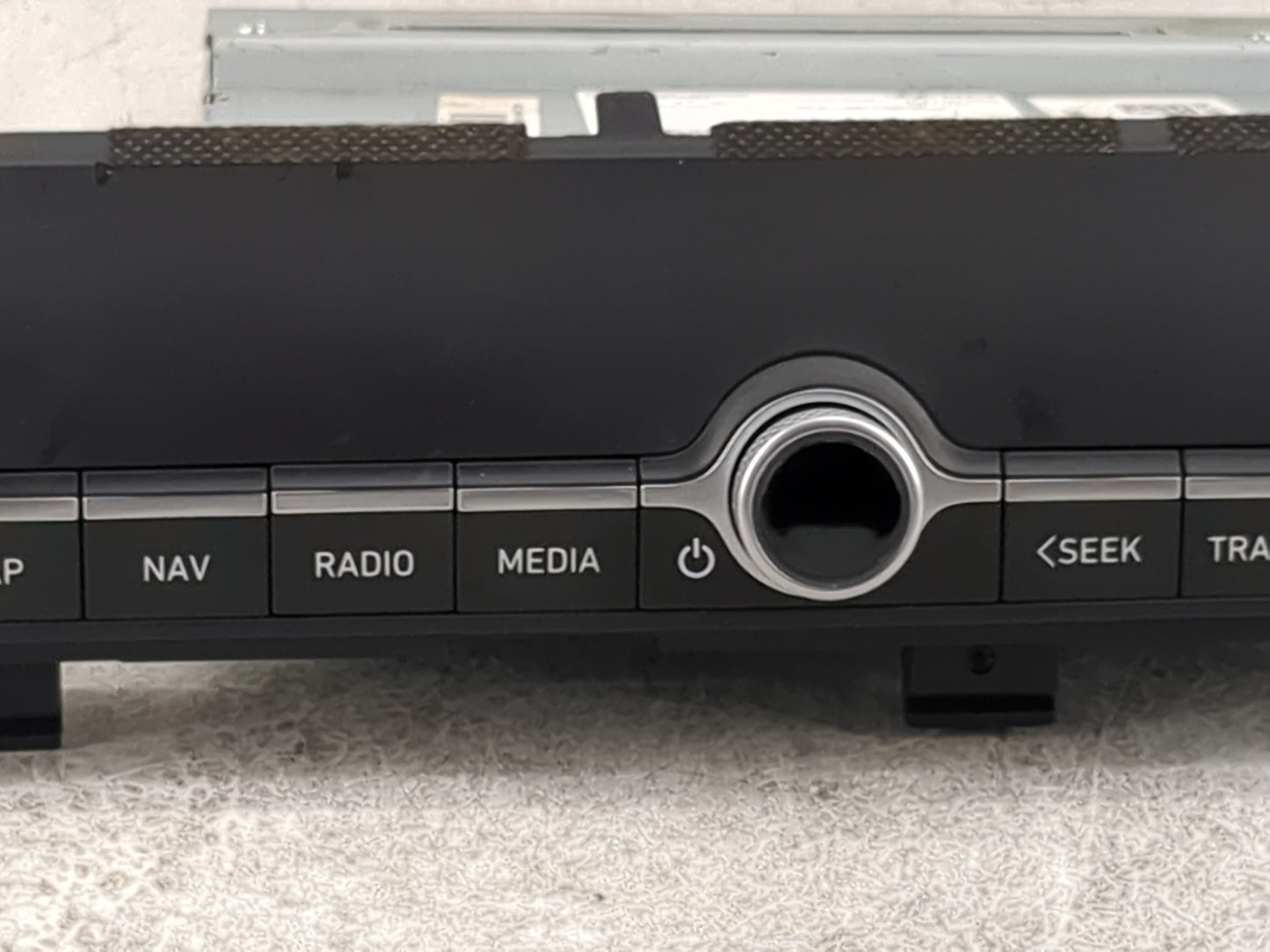 2021-2022 Hyundai Elantra Radio AM FM Cd Player Receiver Replacement P/N:96560-AA250NNB VT2610AAN, RYB18EM1 Fits Fits 2021 2