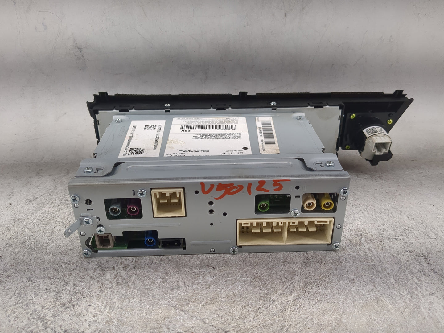 2021-2022 Hyundai Elantra Radio AM FM Cd Player Receiver Replacement P/N:96560-AA250NNB VT2610AAN, RYB18EM1 Fits Fits 2021 2