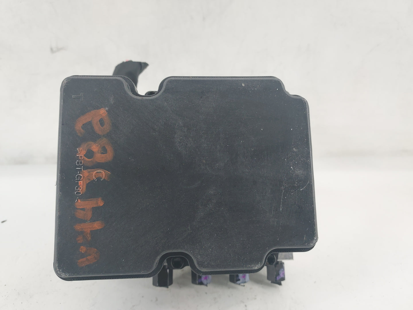 2021-2022 Hyundai Elantra ABS Pump Control Module Replacement P/N:58910-AA800 58900-AA800, 51589-43200 Fits Fits 2021 2022 O
