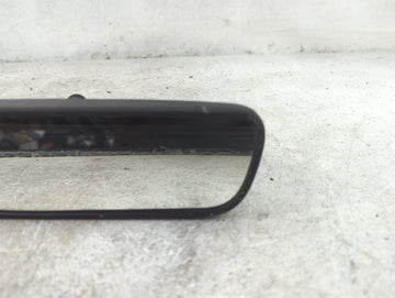 2021-2022 Hyundai Elantra Interior Rear View Mirror Replacement OEM P/N:E13 049896 Fits Fits 2020 2021 2022 2023 OEM Used Auto Parts