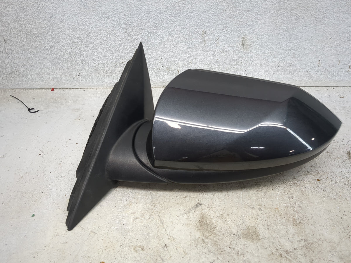 2021-2022 Hyundai Elantra Driver Side View Mirror - Left Door Mirror OEM Used - Oemusedautoparts1.com