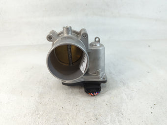 compare product 2021-2022 Hyundai Elantra Throttle Body P/N:35100-2J410 Fits Fits 2021 2022 OEM Used Auto Parts