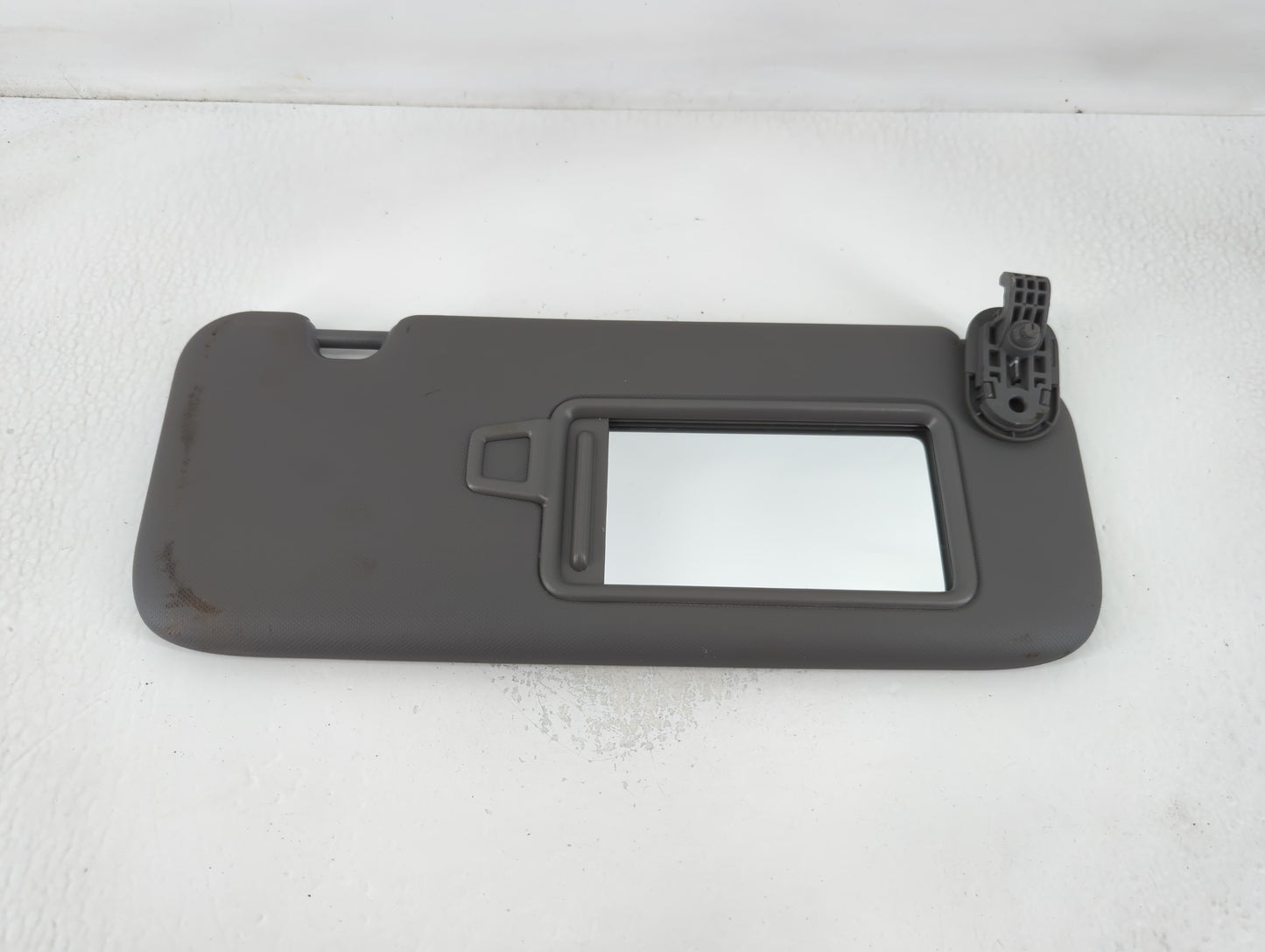 2023 Hyundai Elantra Sun Visor Shade Replacement Passenger Right Mirror Fits OEM Used Auto Parts - Oemusedautoparts1.com