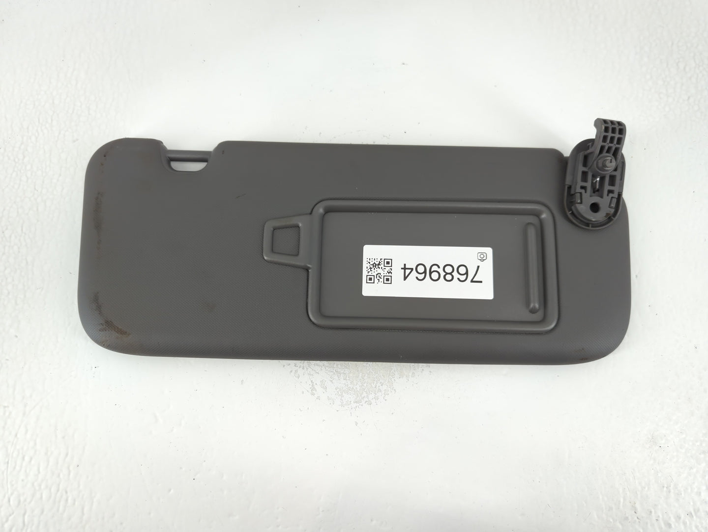 2023 Hyundai Elantra Sun Visor Shade Replacement Passenger Right Mirror Fits OEM Used Auto Parts - Oemusedautoparts1.com
