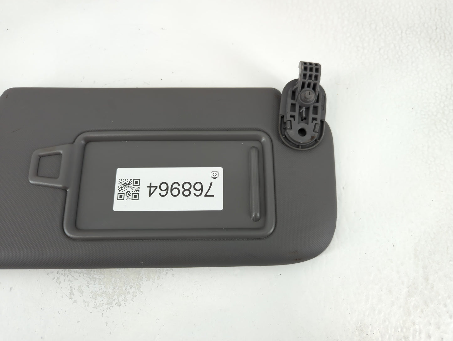 2023 Hyundai Elantra Sun Visor Shade Replacement Passenger Right Mirror Fits OEM Used Auto Parts - Oemusedautoparts1.com