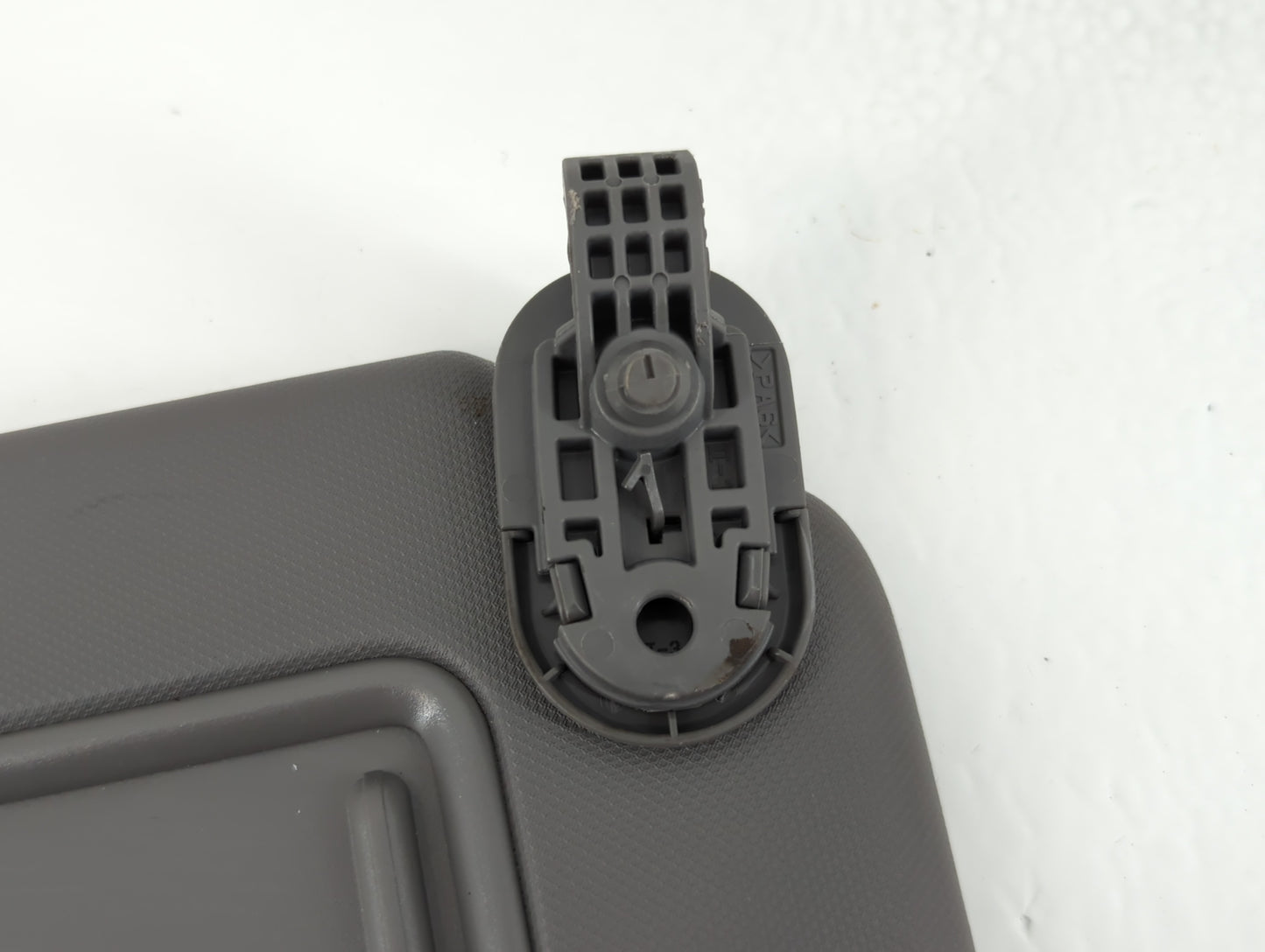 2023 Hyundai Elantra Sun Visor Shade Replacement Passenger Right Mirror Fits OEM Used Auto Parts - Oemusedautoparts1.com
