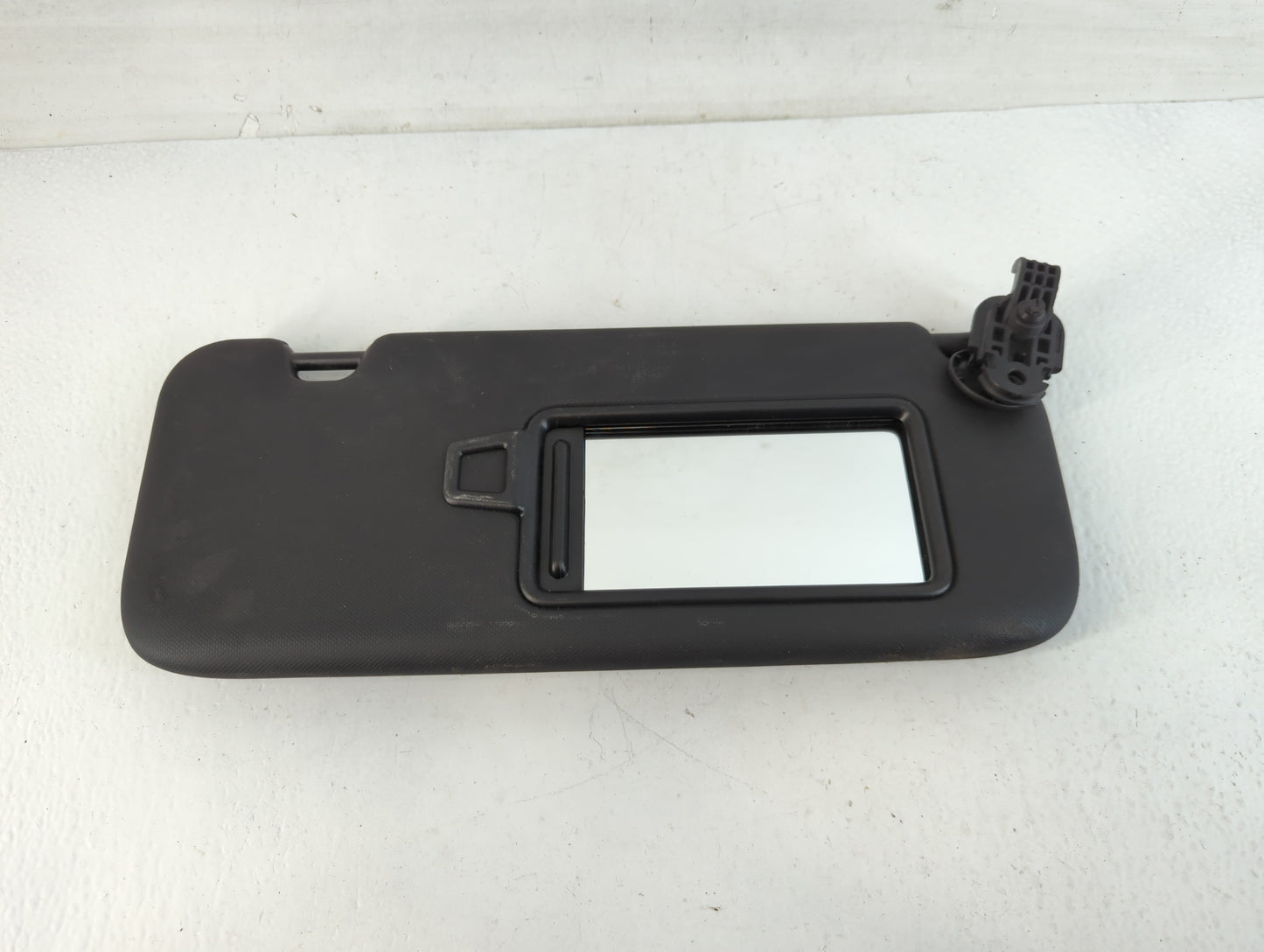 2021-2022 Hyundai Elantra Sun Visor Shade Replacement Passenger Right Mirror Fits Fits 2021 2022 OEM Used Auto Parts - Oemus