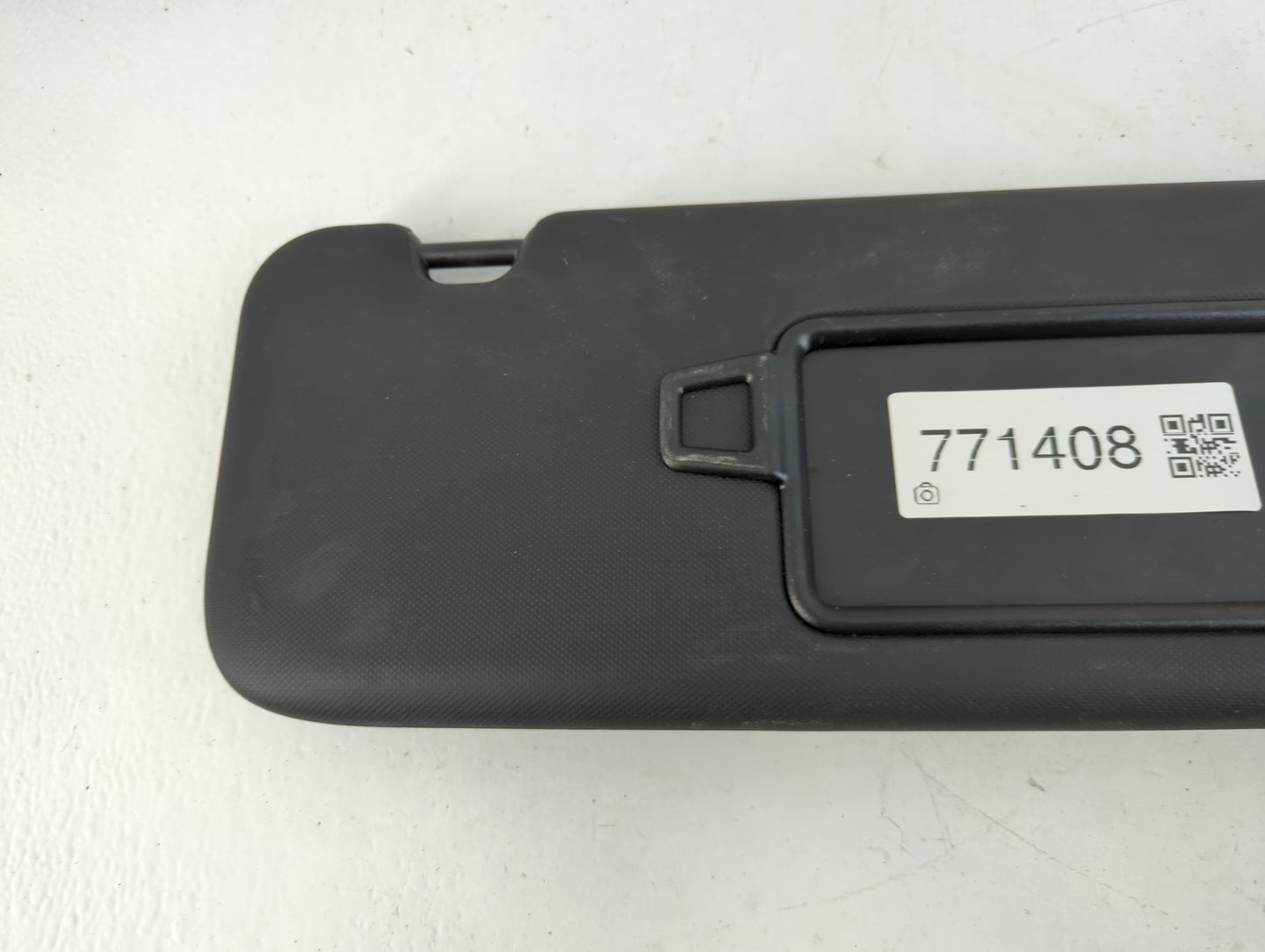 2021-2022 Hyundai Elantra Sun Visor Shade Replacement Passenger Right Mirror Fits Fits 2021 2022 OEM Used Auto Parts - Oemus