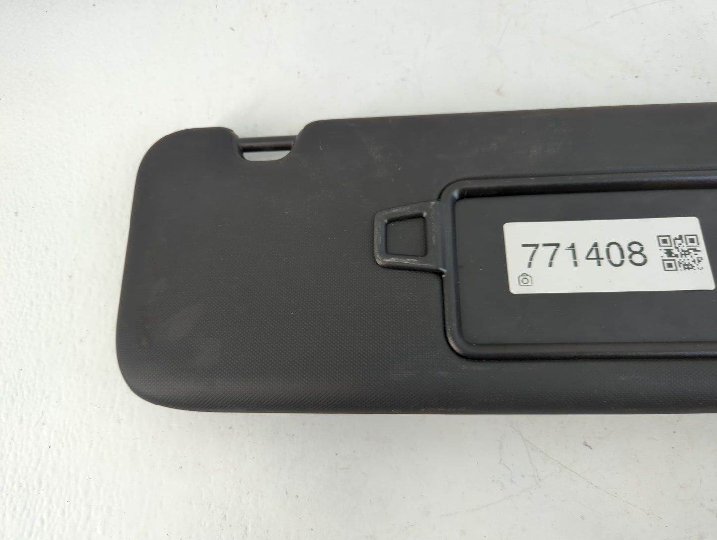 2021-2022 Hyundai Elantra Sun Visor Shade Replacement Passenger Right Mirror Fits Fits 2021 2022 OEM Used Auto Parts - Oemus