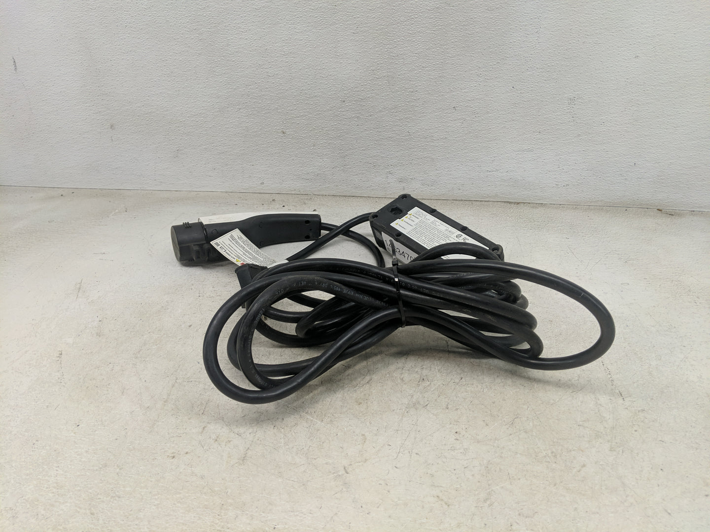 2023 Hyundai Genesis 1463470 - Oemusedautoparts1.com