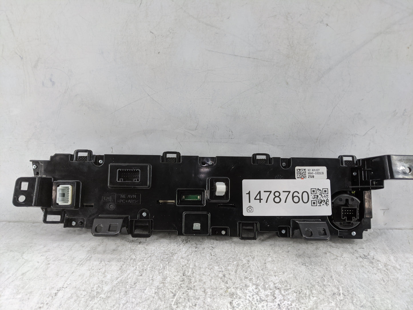 2023 Hyundai Ioniq 5 Radio AM FM Cd Player Receiver Replacement P/N:96540-GI320LS5 Fits OEM Used Auto Parts - Oemusedautopar