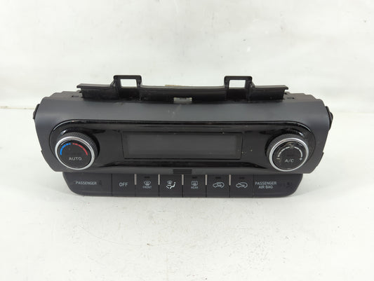2022 Hyundai Kona Climate Control Module Temperature AC/Heater Replacement P/N:97250-J9010 Fits OEM Used Auto Parts - Oemuse