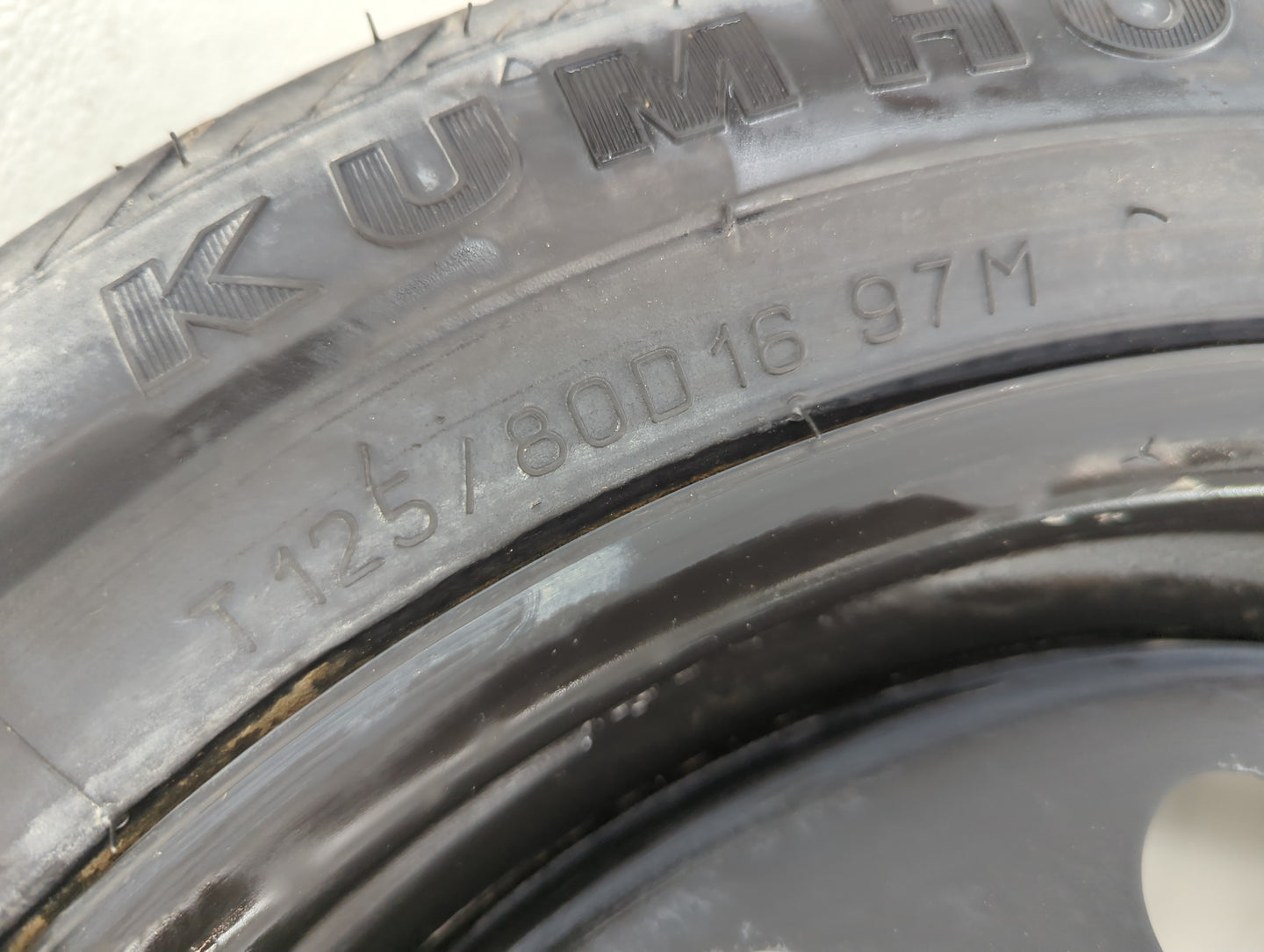 2018-2022 Hyundai Kona Spare Donut Tire Wheel Rim Oem - Oemusedautoparts1.com