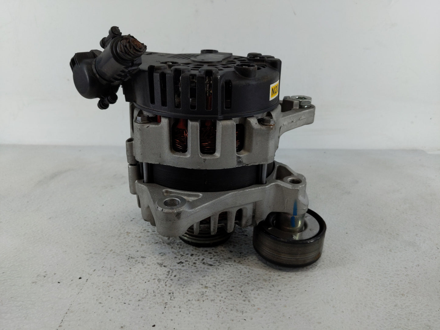 2022 Hyundai Kona Alternator Replacement Generator Charging Assembly Engine OEM P/N:37300 2J355 Fits Fits 2021 OEM Used Auto