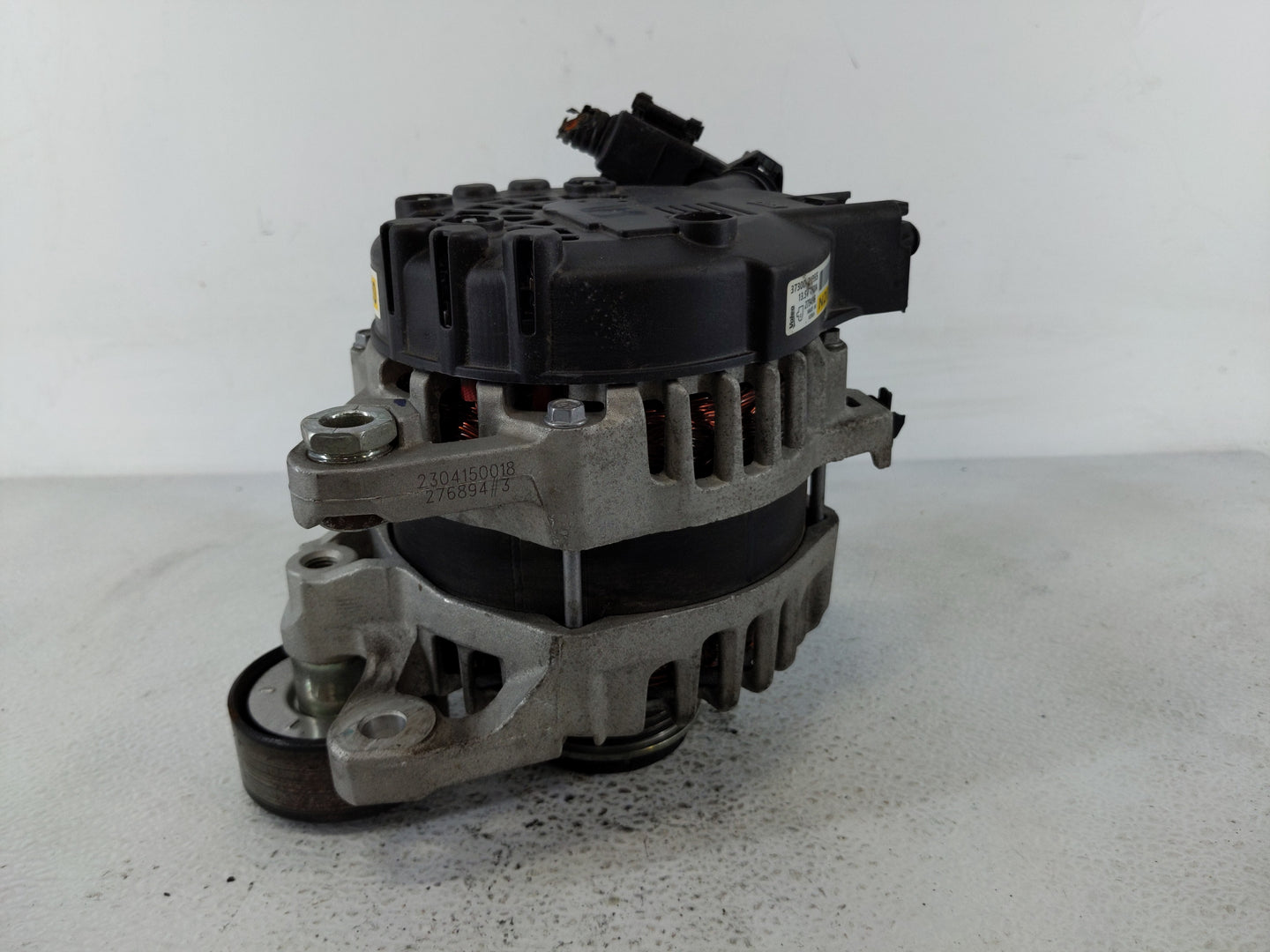 2022 Hyundai Kona Alternator Replacement Generator Charging Assembly Engine OEM P/N:37300 2J355 Fits Fits 2021 OEM Used Auto