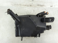 2022 Hyundai Kona Fusebox Fuse Box Panel Relay Module P/N:1898009625 Fits OEM Used Auto Parts - Oemusedautoparts1.com