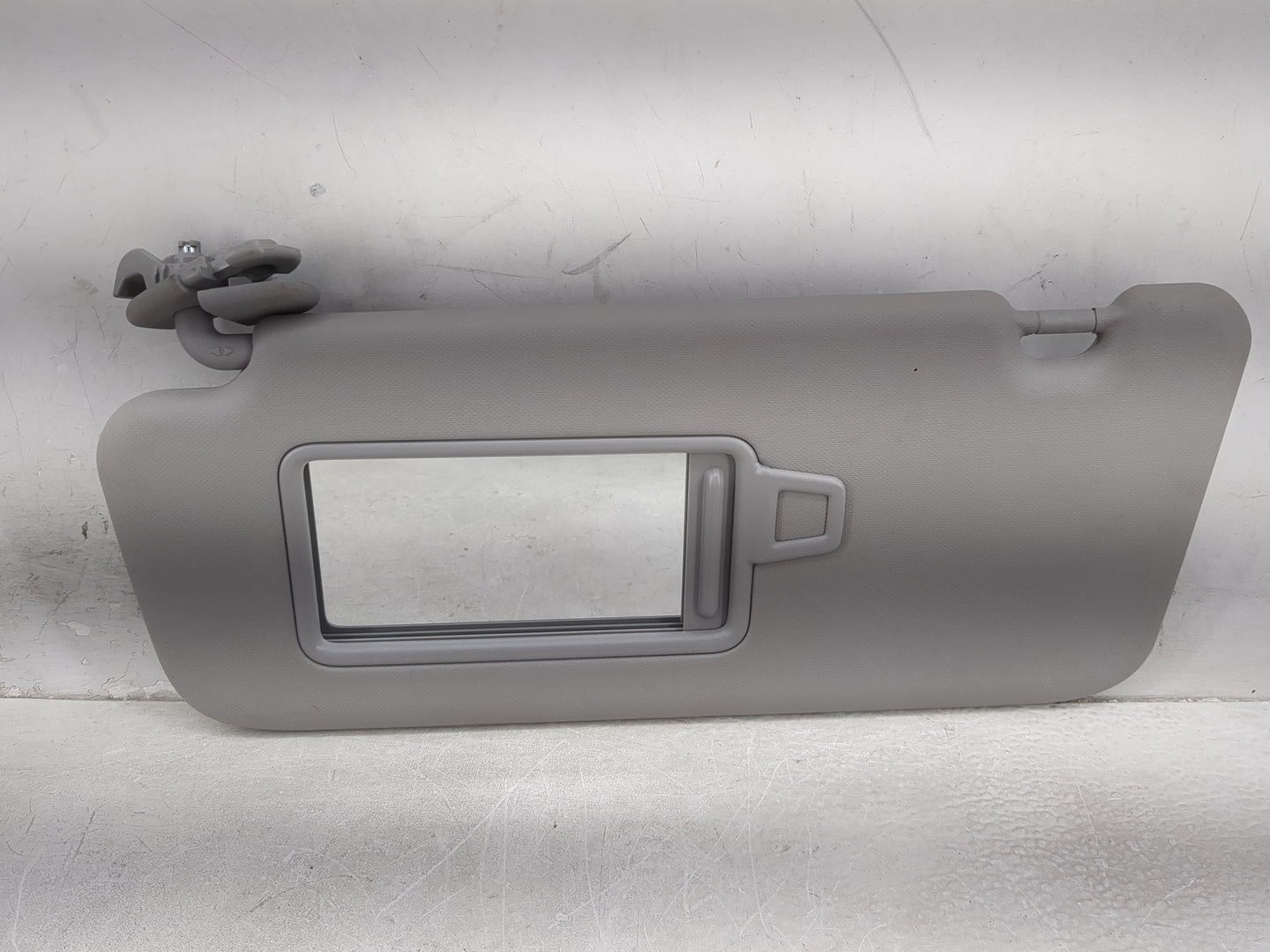 2022 Hyundai Kona Sun Visor Shade Replacement Driver Left Mirror Fits OEM Used Auto Parts - Oemusedautoparts1.com