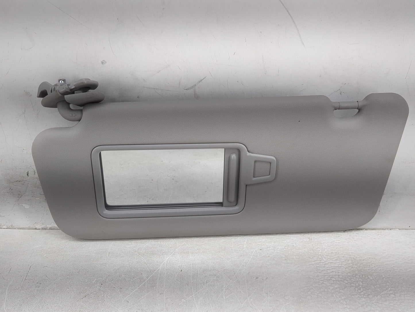 2022 Hyundai Kona Sun Visor Shade Replacement Driver Left Mirror Fits OEM Used Auto Parts - Oemusedautoparts1.com