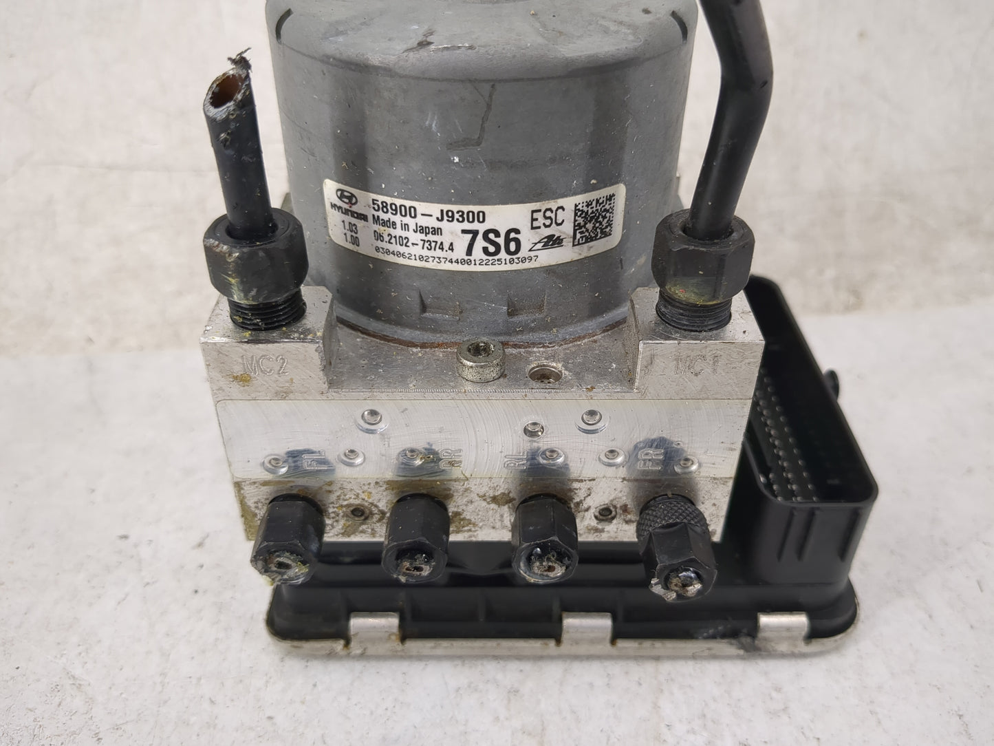 2022 Hyundai Kona ABS Pump Control Module Replacement P/N:58900-J9300 06.2102-7374.4 Fits OEM Used Auto Parts - Oemusedautop