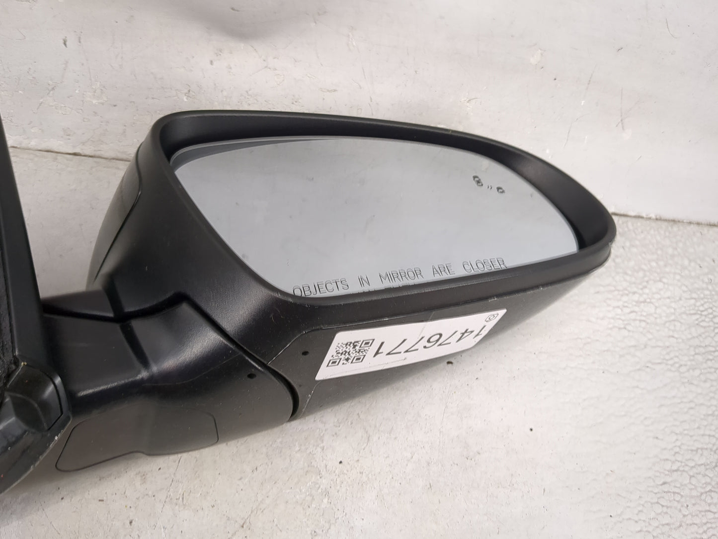2022 Hyundai Kona Passenger Side View Mirror - Right Door Mirror OEM Used - Oemusedautoparts1.com