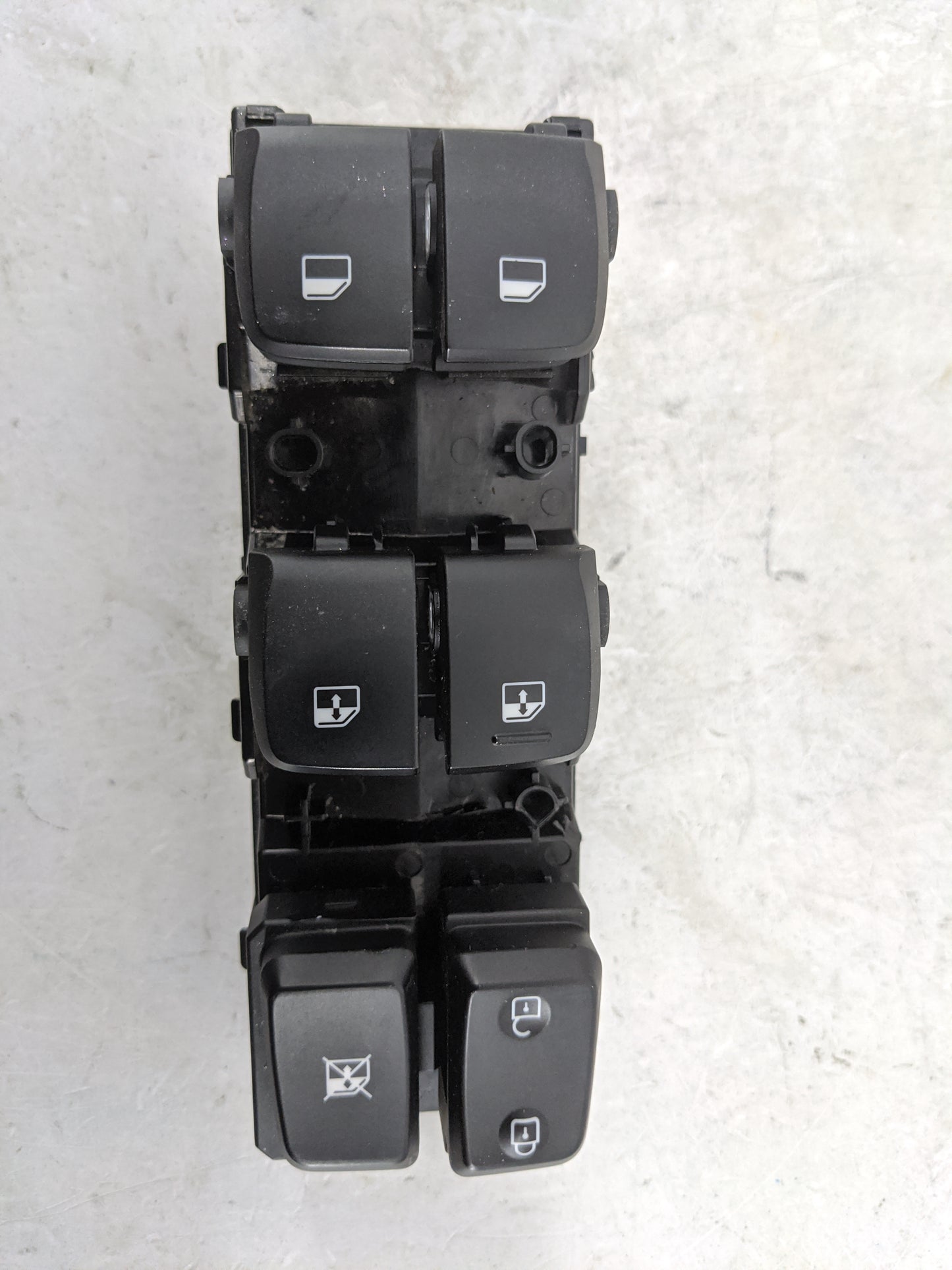 2018-2022 Hyundai Kona Master Power Window Switch Replacement Driver Side Left P/N:93570-J9200TMT Fits OEM Used Auto Parts -