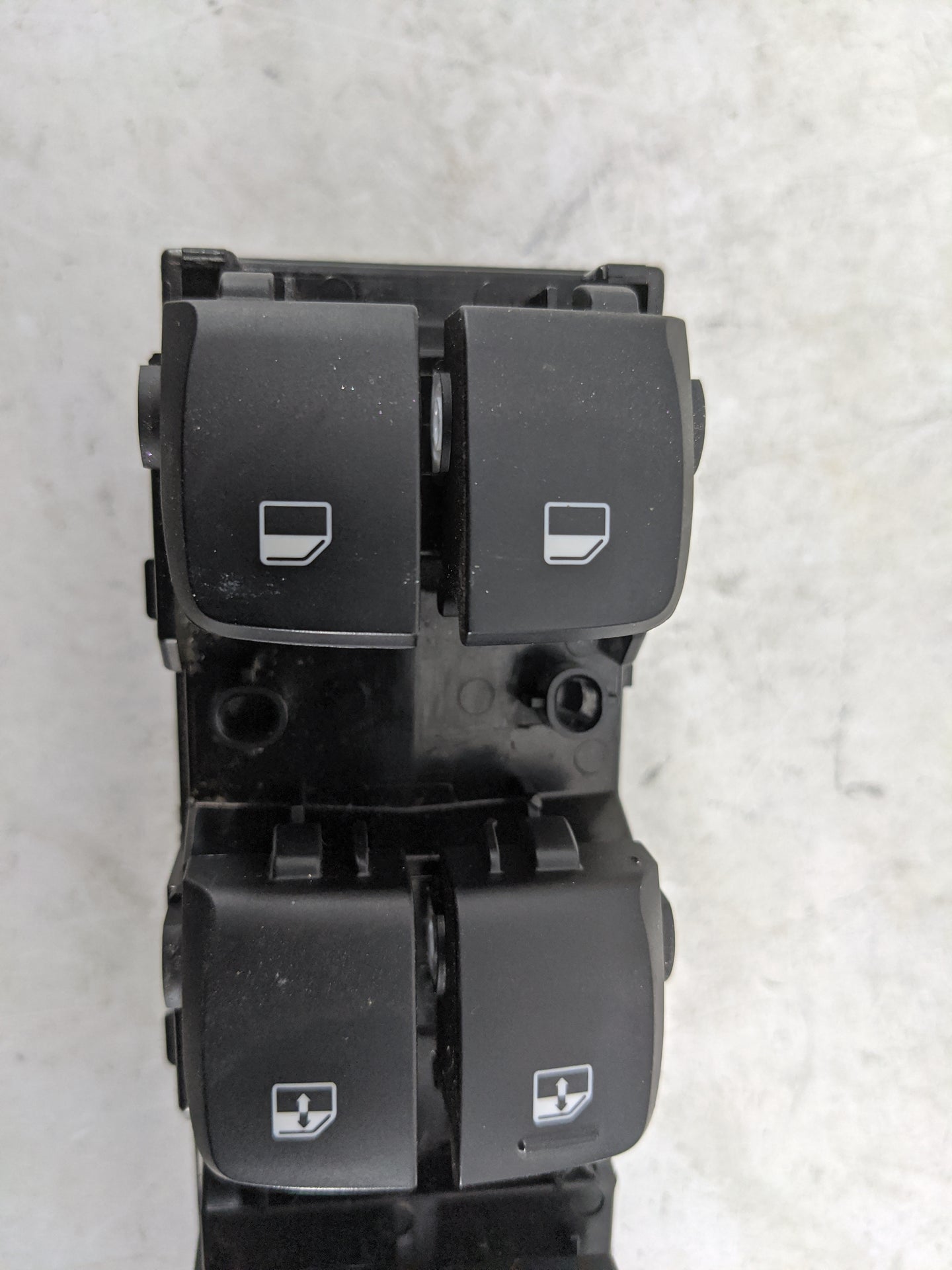 2018-2022 Hyundai Kona Master Power Window Switch Replacement Driver Side Left P/N:93570-J9200TMT Fits OEM Used Auto Parts -