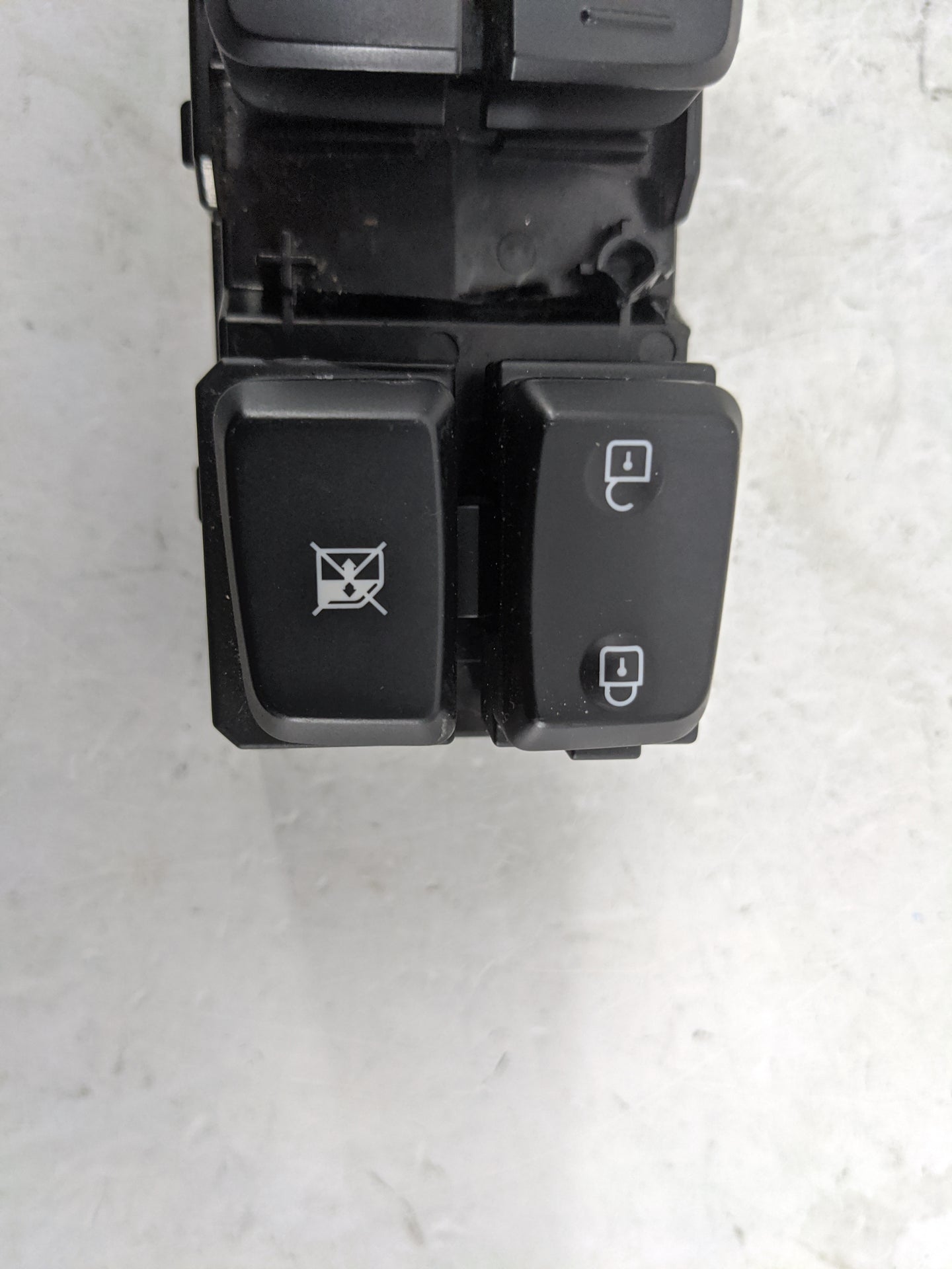 2018-2022 Hyundai Kona Master Power Window Switch Replacement Driver Side Left P/N:93570-J9200TMT Fits OEM Used Auto Parts -