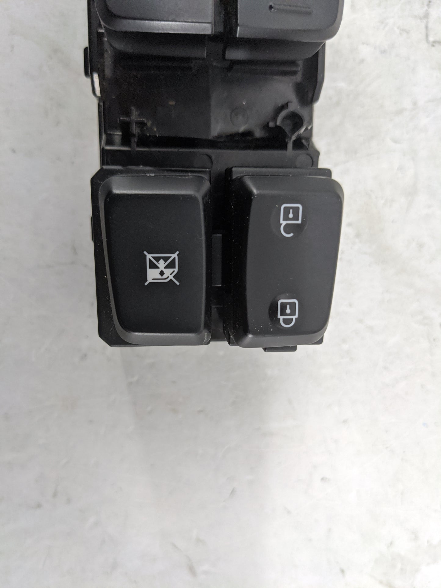2018-2022 Hyundai Kona Master Power Window Switch Replacement Driver Side Left P/N:93570-J9200TMT Fits OEM Used Auto Parts -
