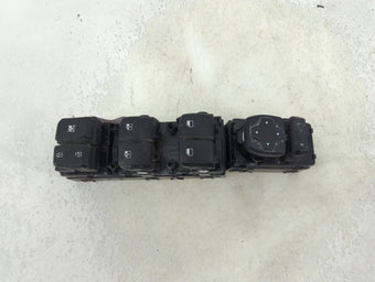 compare product 2018-2022 Hyundai Kona Master Power Window Switch Replacement Driver Side Left P/N:93570-J9200TMT 935702J1200 Fits OEM Used Auto Parts