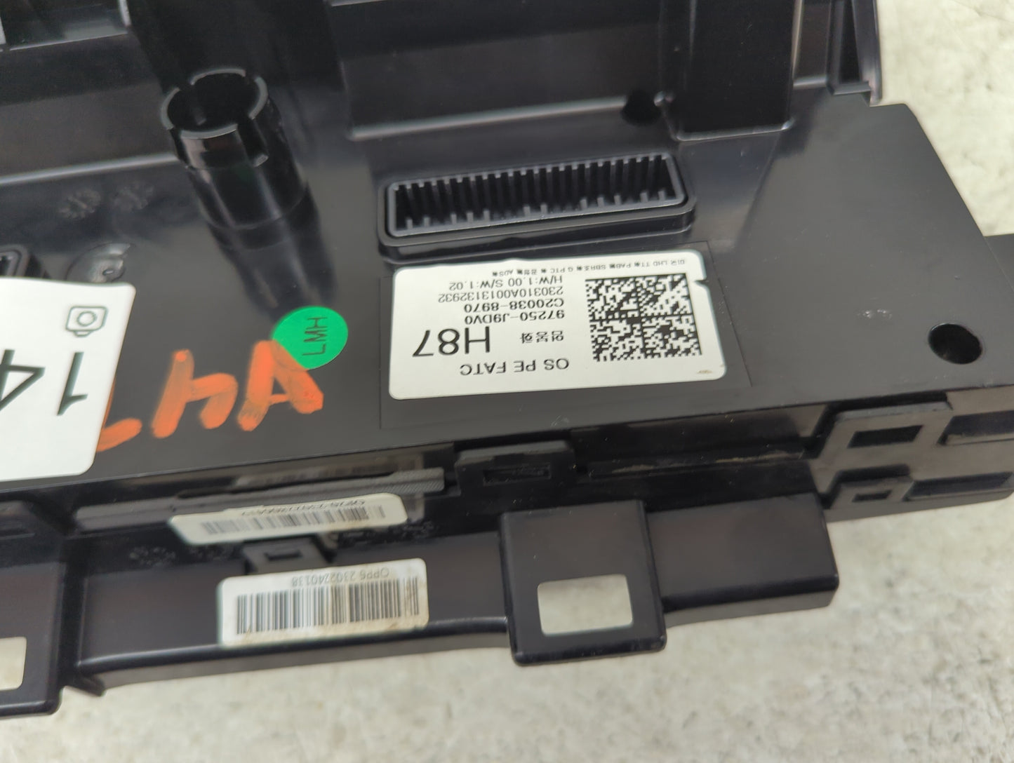 2022 Hyundai Kona Climate Control Module Temperature AC/Heater Replacement P/N:97250-J9DV0 C20038-8970, 220310A0013132932 Fi