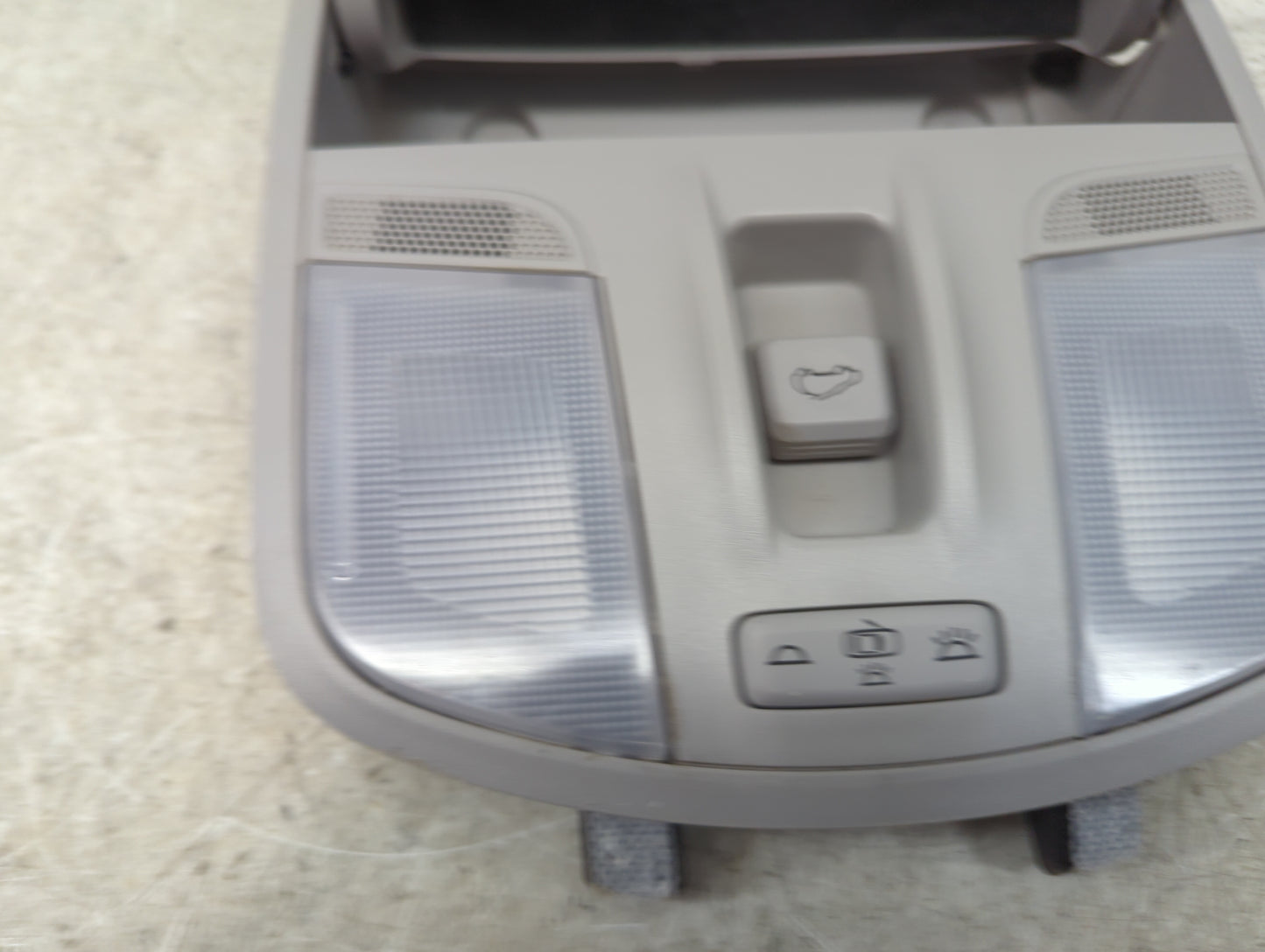 2018-2022 Hyundai Kona Overhead Roof Console Gray - Oemusedautoparts1.com