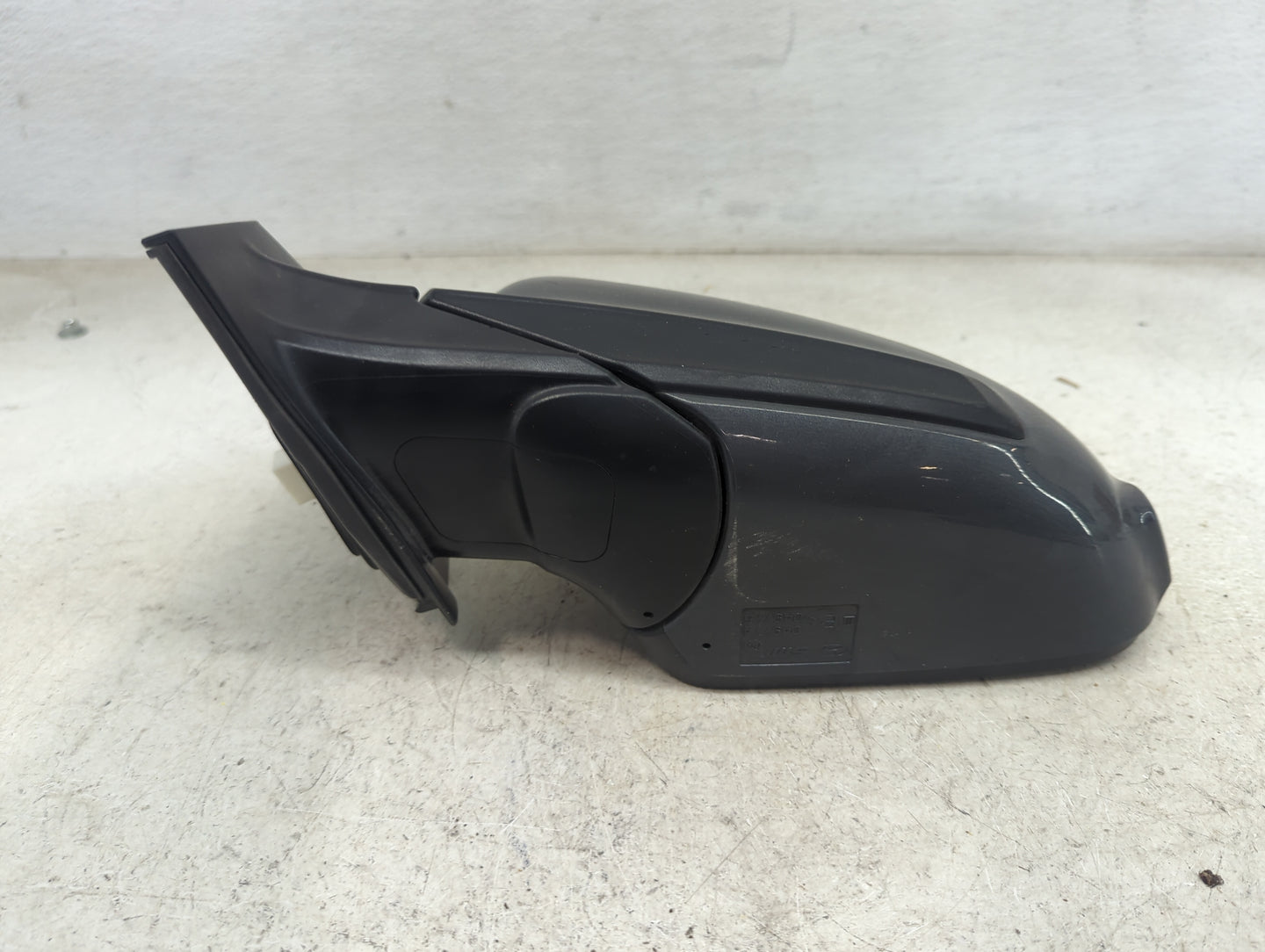 2018-2021 Hyundai Kona Driver Side View Mirror - Left Door Mirror OEM Used - Oemusedautoparts1.com
