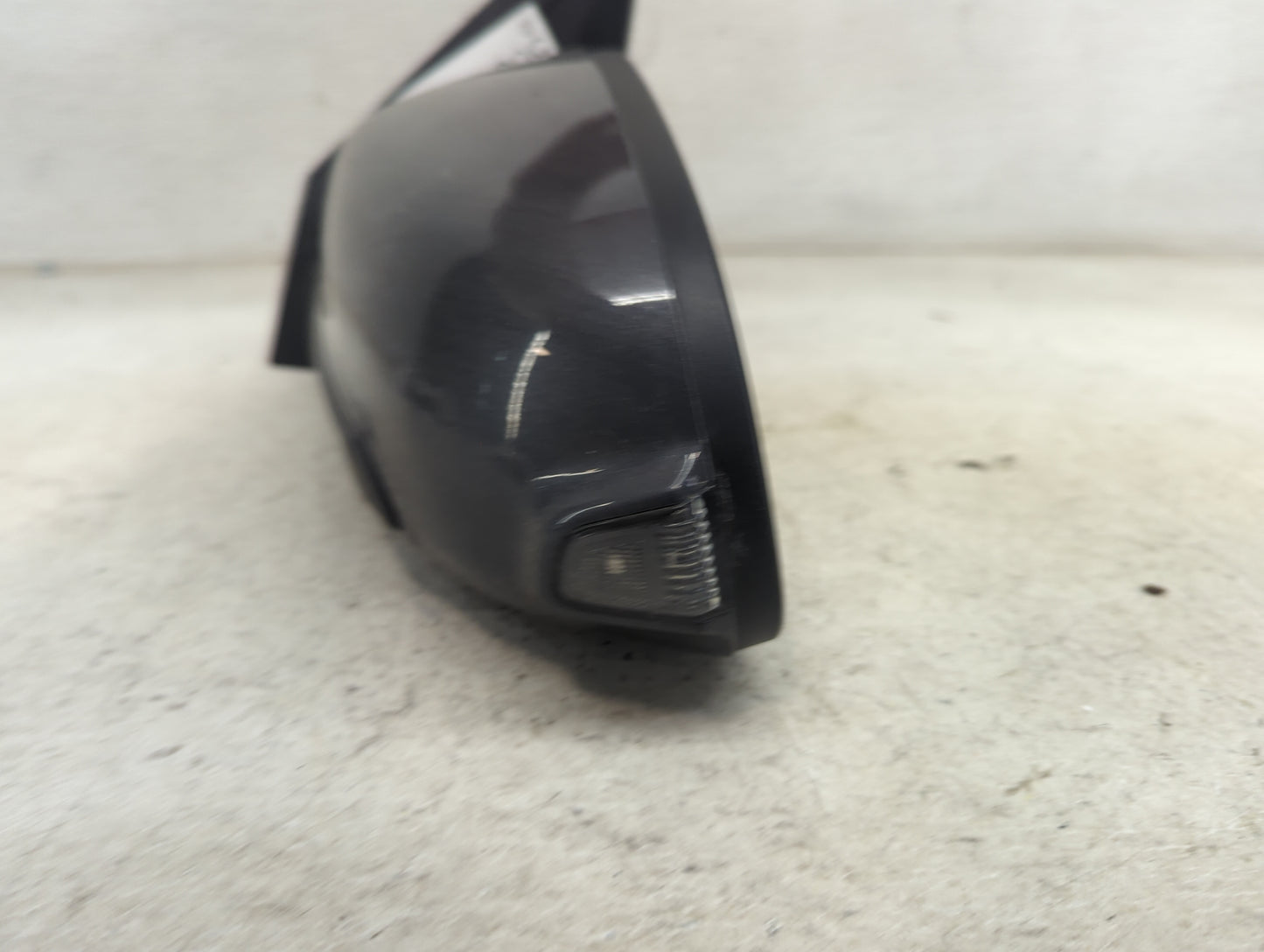 2018-2021 Hyundai Kona Driver Side View Mirror - Left Door Mirror OEM Used - Oemusedautoparts1.com