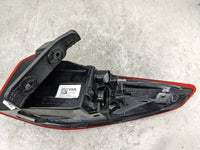 2022 Hyundai Kona Tail Light Assembly Driver Left OEM P/N:92401J9510 92401-J95, 92401-J96 Fits OEM Used Auto Parts - Oemused