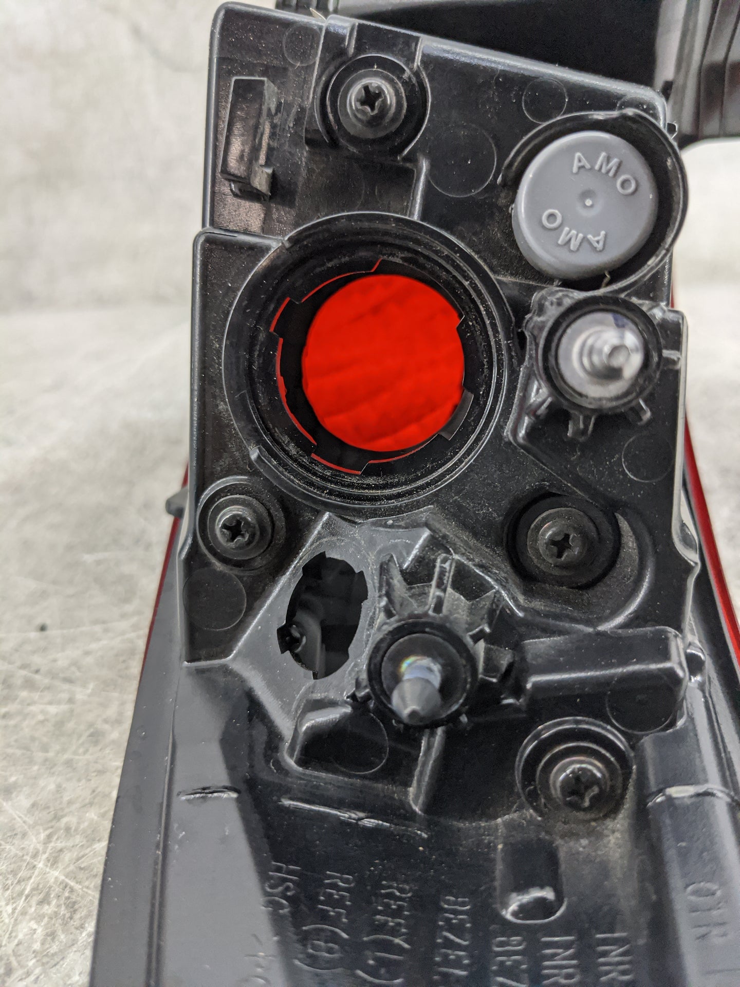 2022 Hyundai Kona Tail Light Assembly Driver Left OEM P/N:92401J9510 92401-J95, 92401-J96 Fits OEM Used Auto Parts - Oemused