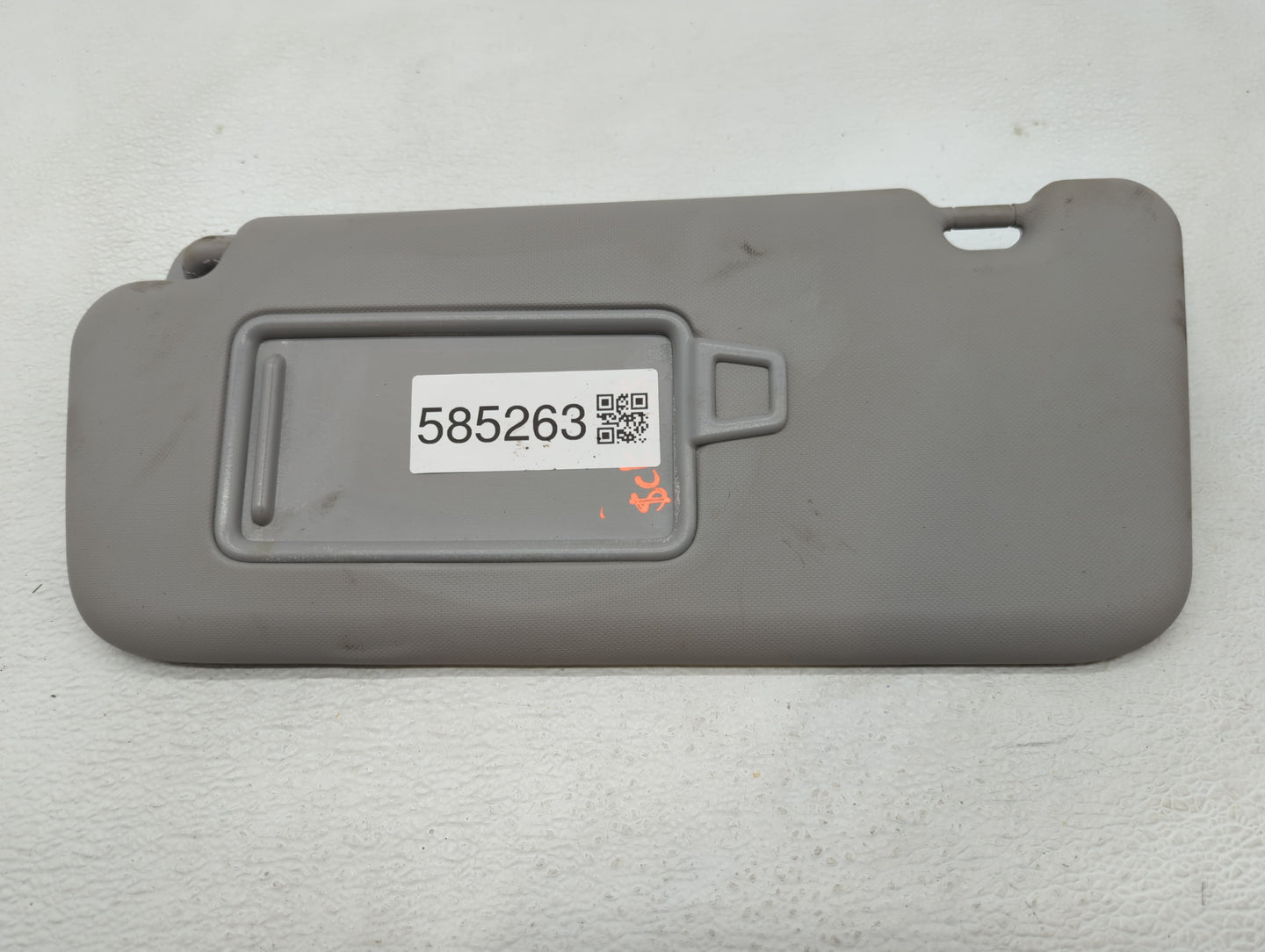2022 Hyundai Kona Sun Visor Shade Replacement Passenger Right Mirror Fits OEM Used Auto Parts - Oemusedautoparts1.com