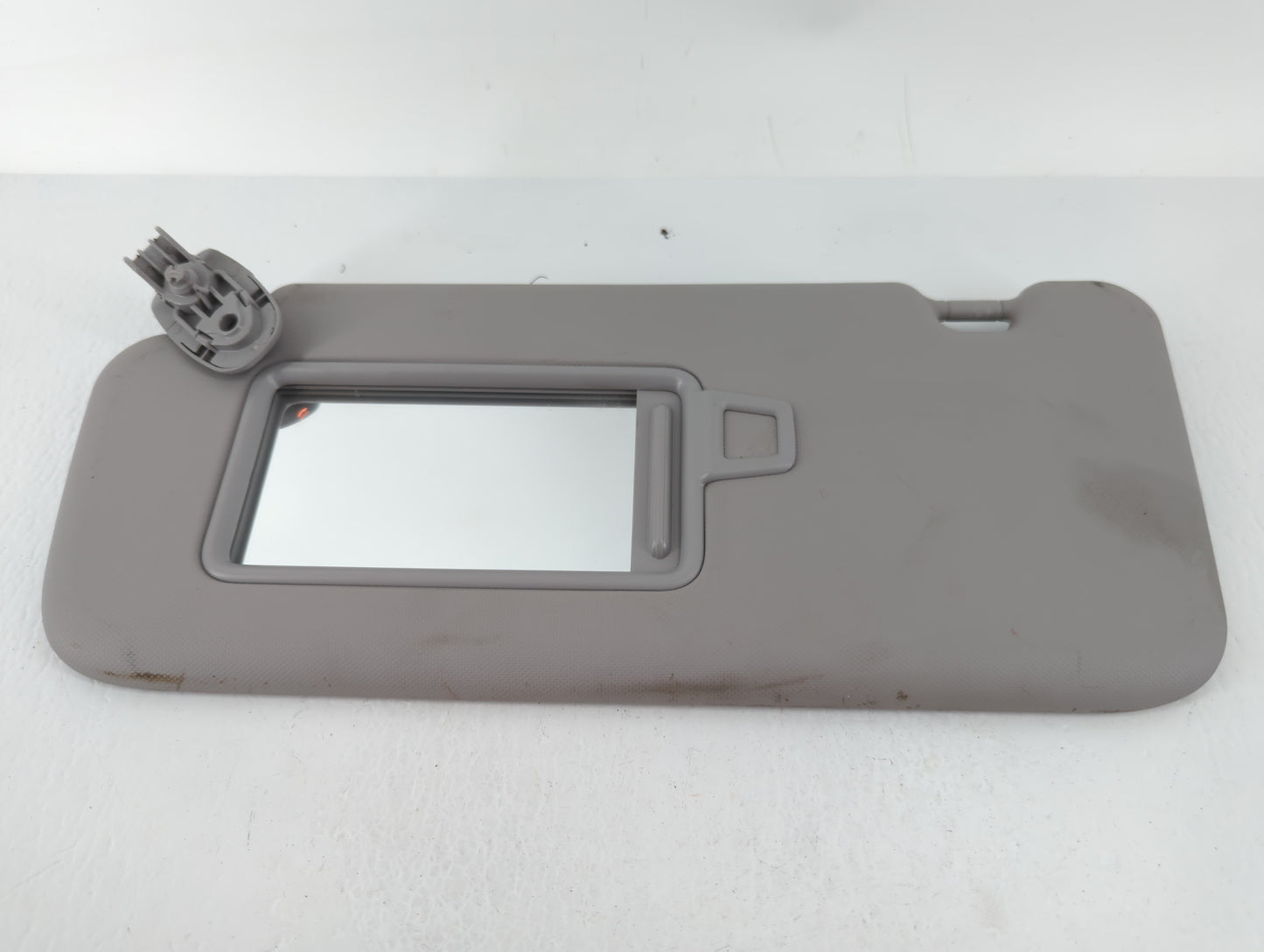 2022 Hyundai Kona Sun Visor Shade Replacement Driver Left Mirror Fits OEM Used Auto Parts - Oemusedautoparts1.com