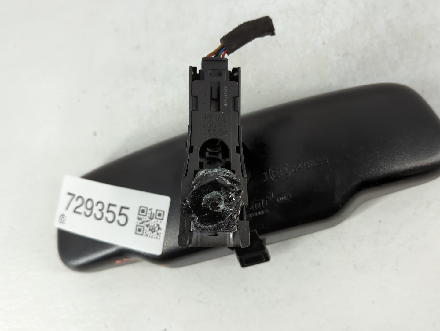 2019-2022 Hyundai Kona Interior Rear View Mirror Replacement OEM P/N:E13049899 Fits Fits 2019 2020 2021 2022 OEM Used Auto P