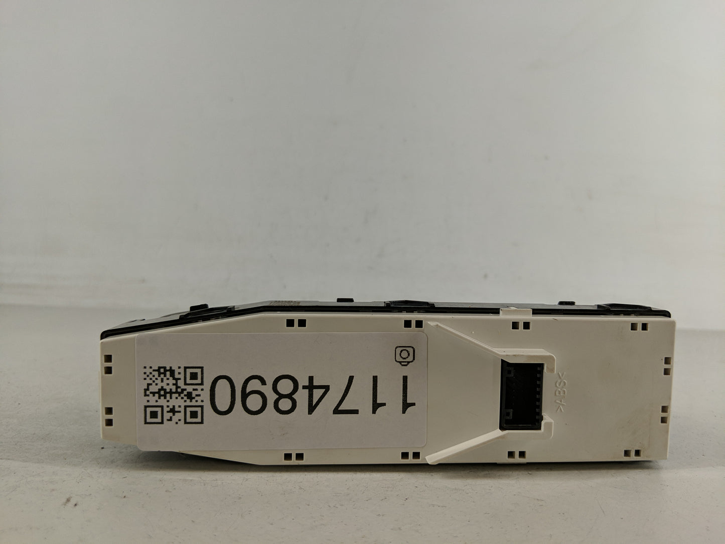 2023 Hyundai Palisade Master Power Window Switch Replacement Driver Side Left P/N:0000018 220608 Fits OEM Used Auto Parts - 