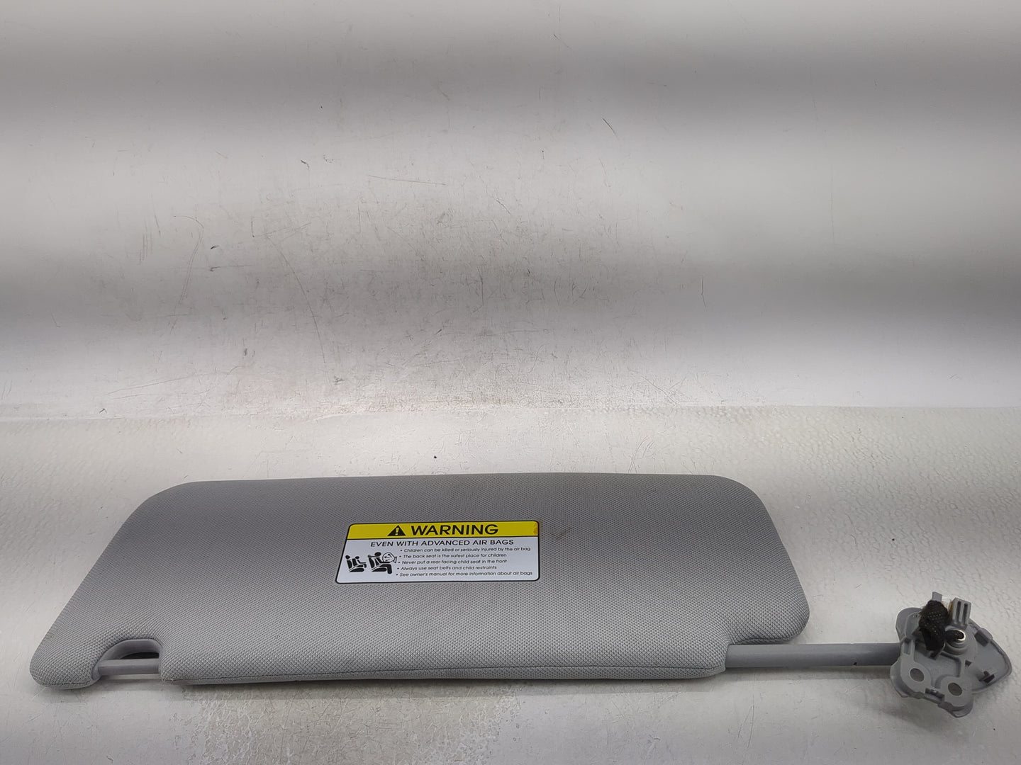 2020-2022 Hyundai Palisade Sun Visor Shade Replacement Passenger Right Mirror Fits Fits 2020 2021 2022 OEM Used Auto Parts -