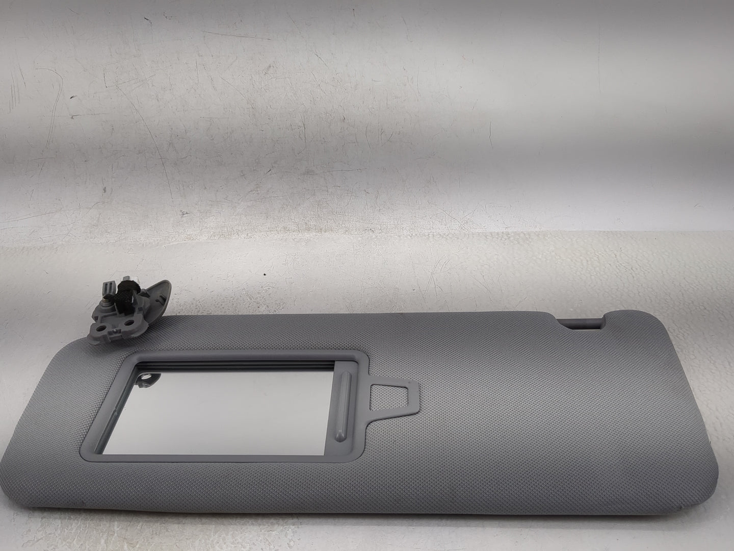2020-2022 Hyundai Palisade Sun Visor Shade Replacement Driver Left Mirror Fits Fits 2020 2021 2022 OEM Used Auto Parts - Oem
