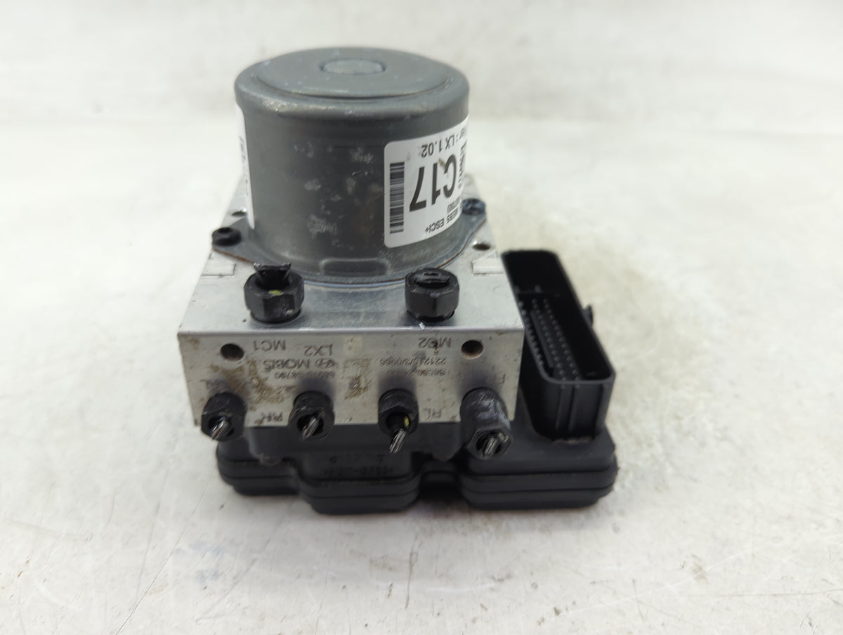 2023 Hyundai Palisade Anti-Lock Brake ABS Pump Module Actuator OEM P/N:61589-43200 58900-S8700 Fits OEM Used Auto Parts - Oe