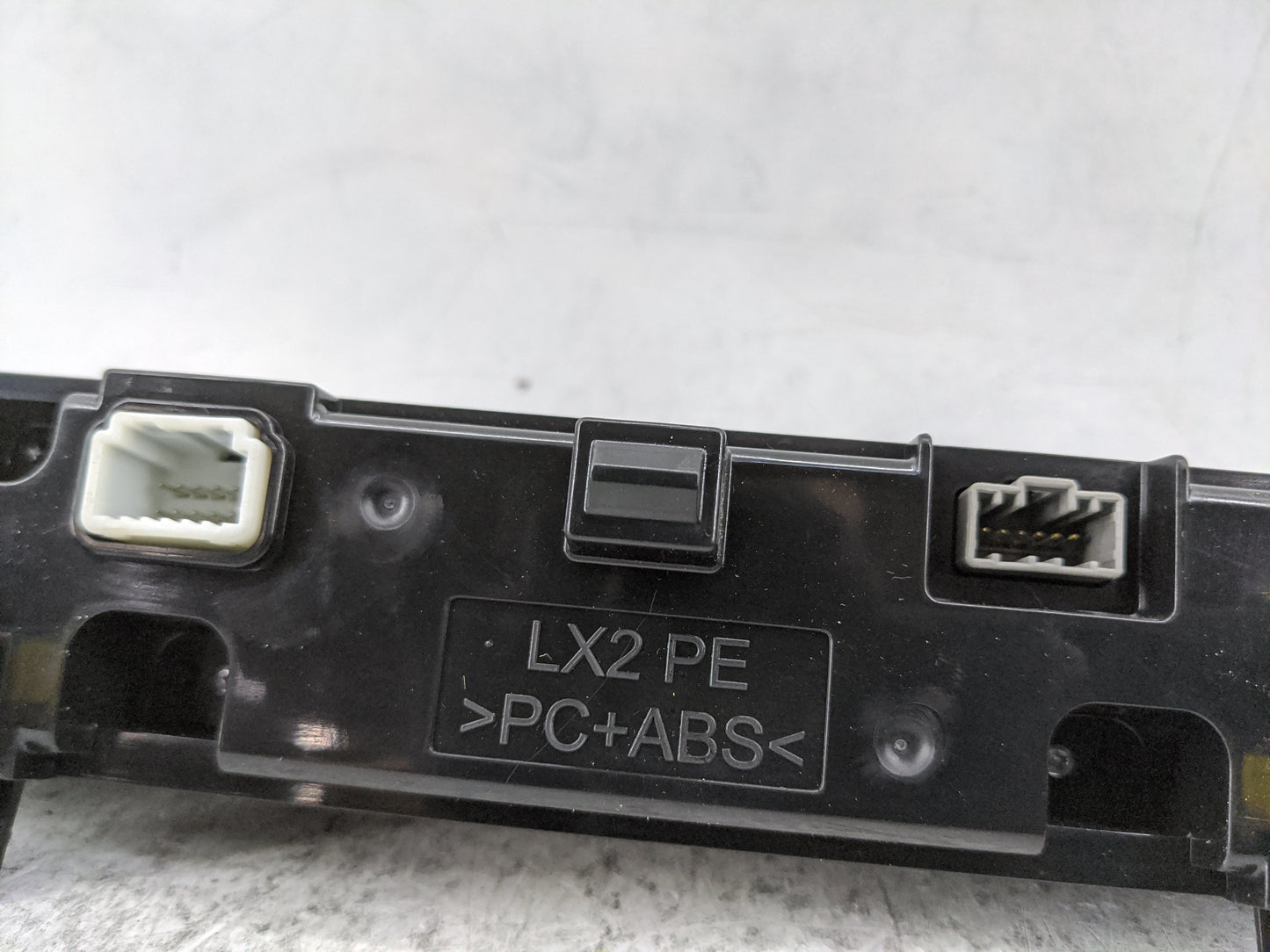 2023 Hyundai Palisade Radio Control Panel 1478275 - Oemusedautoparts1.com