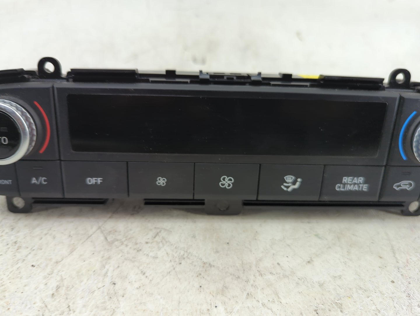 2023 Hyundai Palisade Climate Control Module Temperature AC/Heater Replacement P/N:97250-S8CC0 T221105WK12A0003014 Fits OEM 