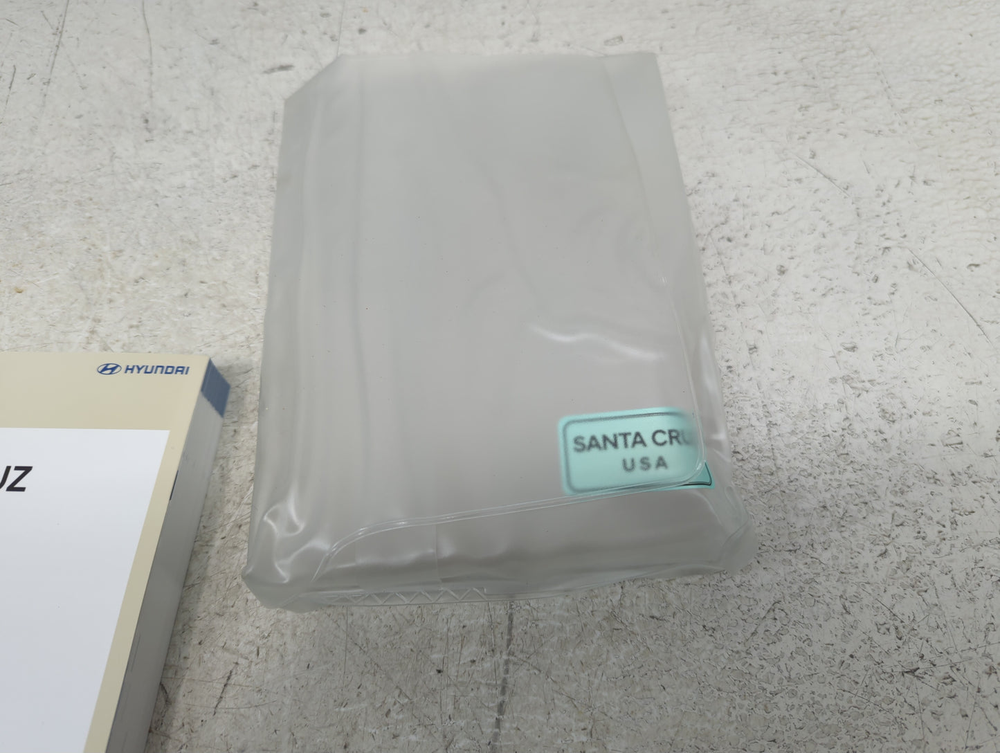 2023 Hyundai Santa Cruz Owners Manual Book Guide P/N:PHPO-EU29B OEM Used Auto Parts - Oemusedautoparts1.com