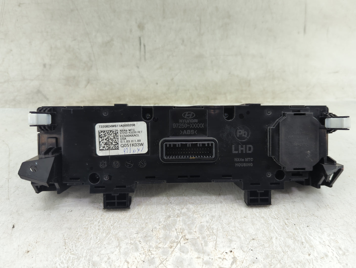 2023 Hyundai Santa Cruz Climate Control Module Temperature AC/Heater Replacement P/N:97250-K5030 Fits OEM Used Auto Parts - 
