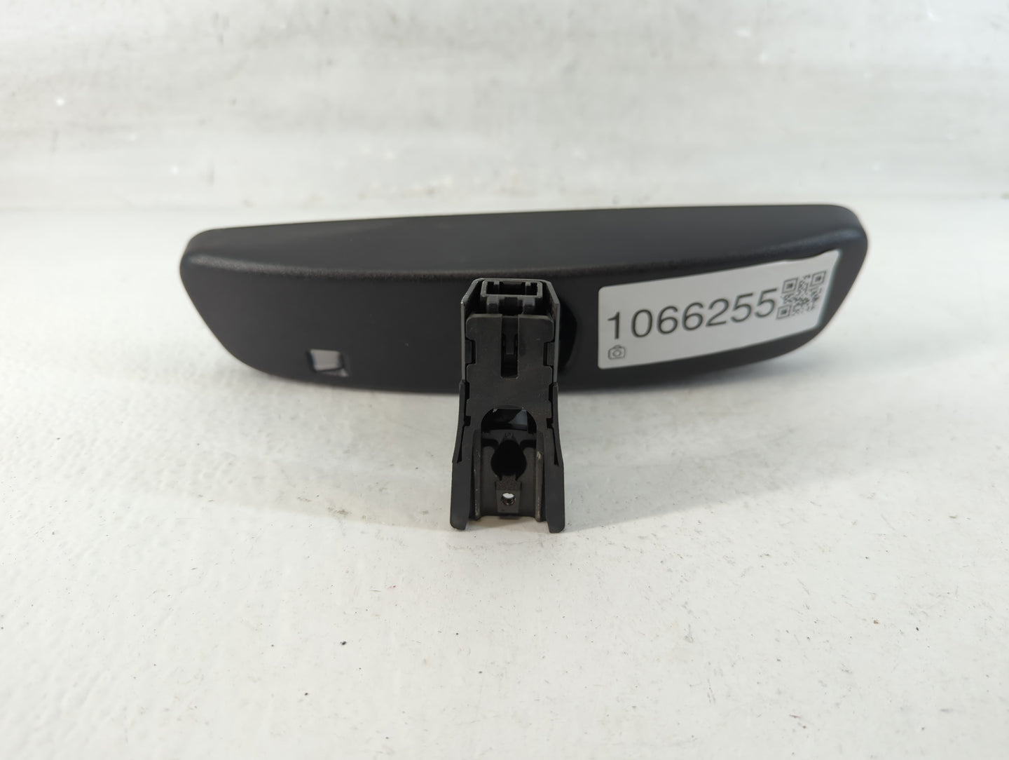 2021 Hyundai Santa Fe Interior Rear View Mirror Replacement OEM P/N:E11048835 Fits Fits 2020 2022 2023 OEM Used Auto Parts -