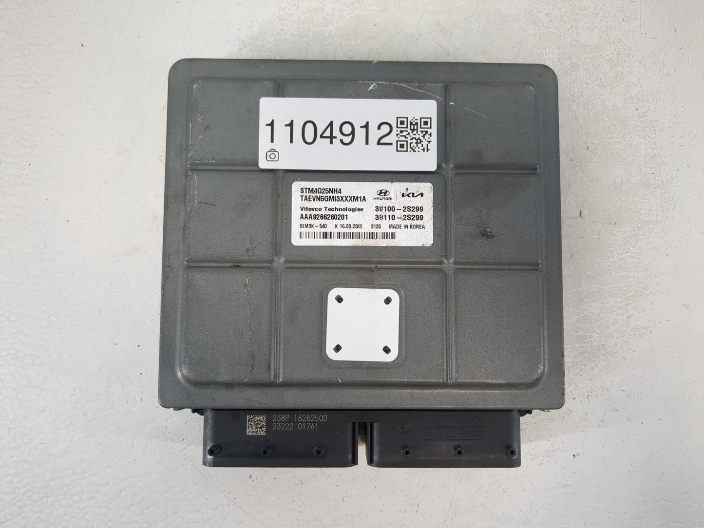 2023 Hyundai Santa Fe PCM Engine Control Computer ECU ECM PCU OEM P/N:39110-2S299 39100-2S299 Fits OEM Used Auto Parts - Oem