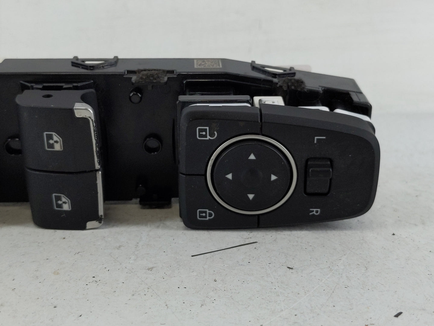 2021 Hyundai Santa Fe Master Power Window Switch Replacement Driver Side Left P/N:230707 Fits OEM Used Auto Parts - Oemuseda