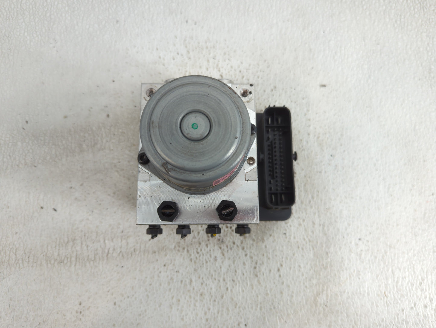 2021 Hyundai Santa Fe ABS Pump Control Module Replacement P/N:58900-S2GA0 Fits OEM Used Auto Parts - Oemusedautoparts1.com